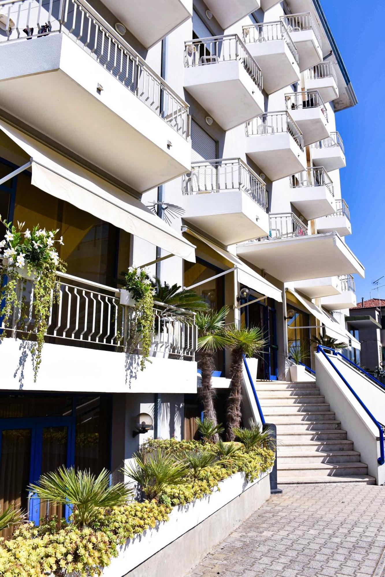 Hotel Umberto Lido di Jesolo Exterior foto